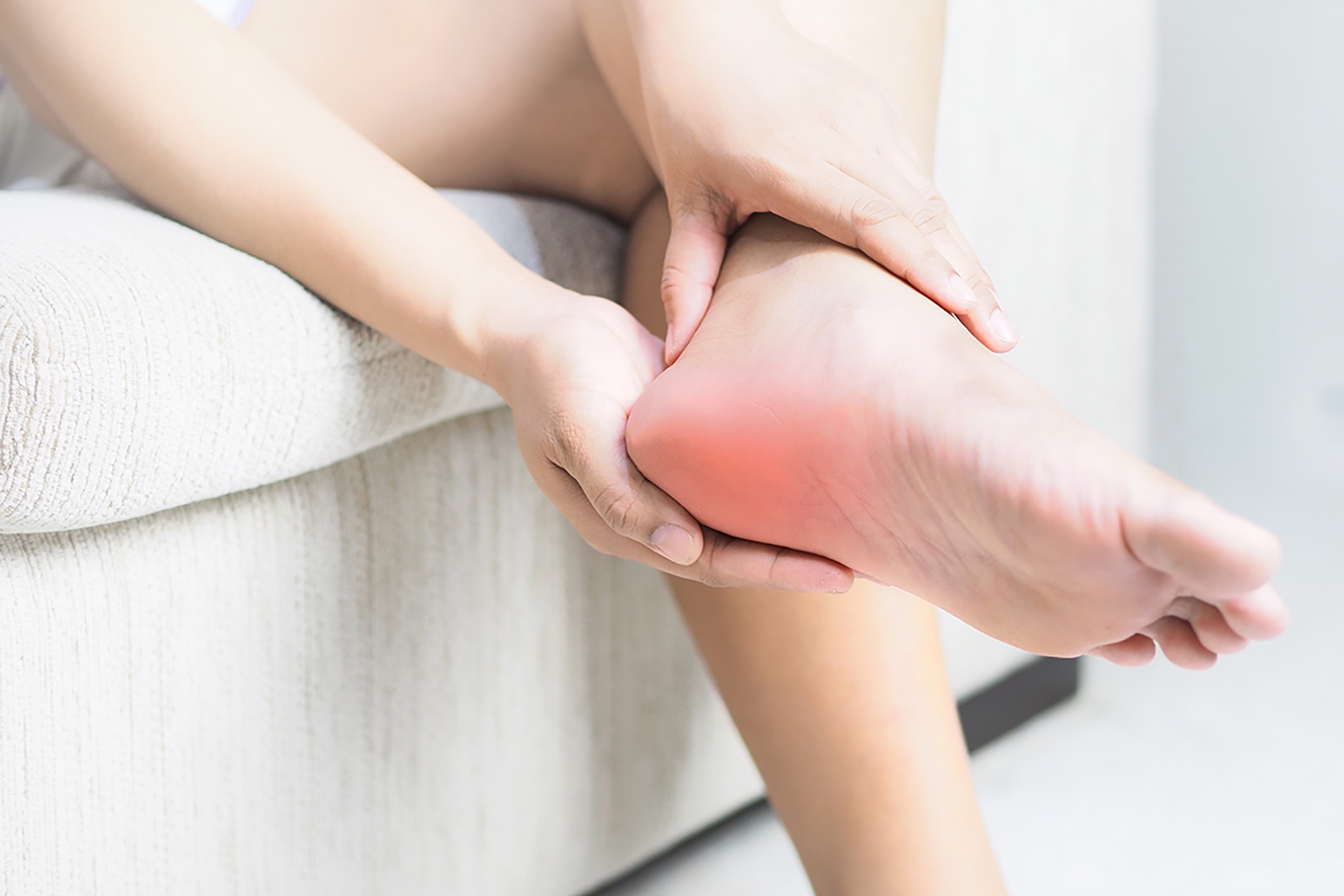 Pain in the Feet As a Symptom of Rheumatoid Arthritis